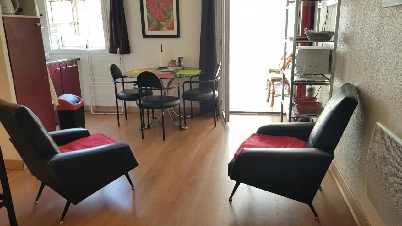Un Pied A Terre Apartment Carcassonne Exterior foto