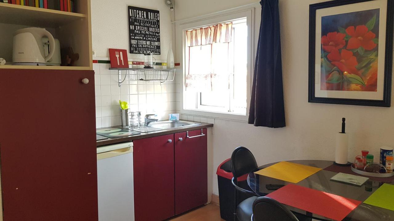 Un Pied A Terre Apartment Carcassonne Exterior foto